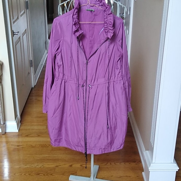 LOGO Jacket - Picture 2 of 12